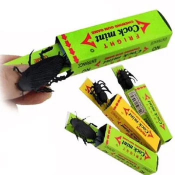 

2pcs/lot High Simulation Chewing Gum With Cockroach Inside Prank Toy Children Funny Play Stress Reliever Toys Gift