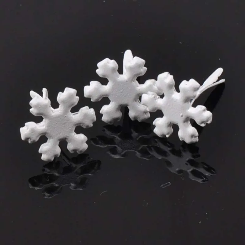 50pcs Sonwflake Metal Brad Studs Spikes Scrapbooking Embellishment Fastener Brad 50pcs Sonwflake Metal Brad Studs Spikes Scrapbooking Embellishment Fastener Brad