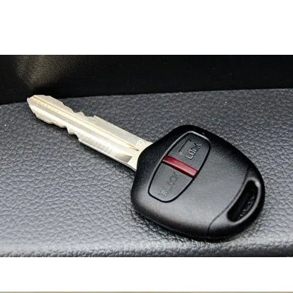 Автомобильный ключ с 2 кнопками для Mitsubishi Lancer EX ASX Outlander Galant Pajero дистанционная