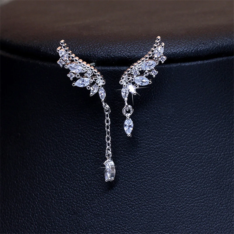 

Korean S925 Silver Diamond Asymmetrical Tassel Earrings Female Long Wing Brincos Temperament Peridot Gemstone Earrings Jewelry