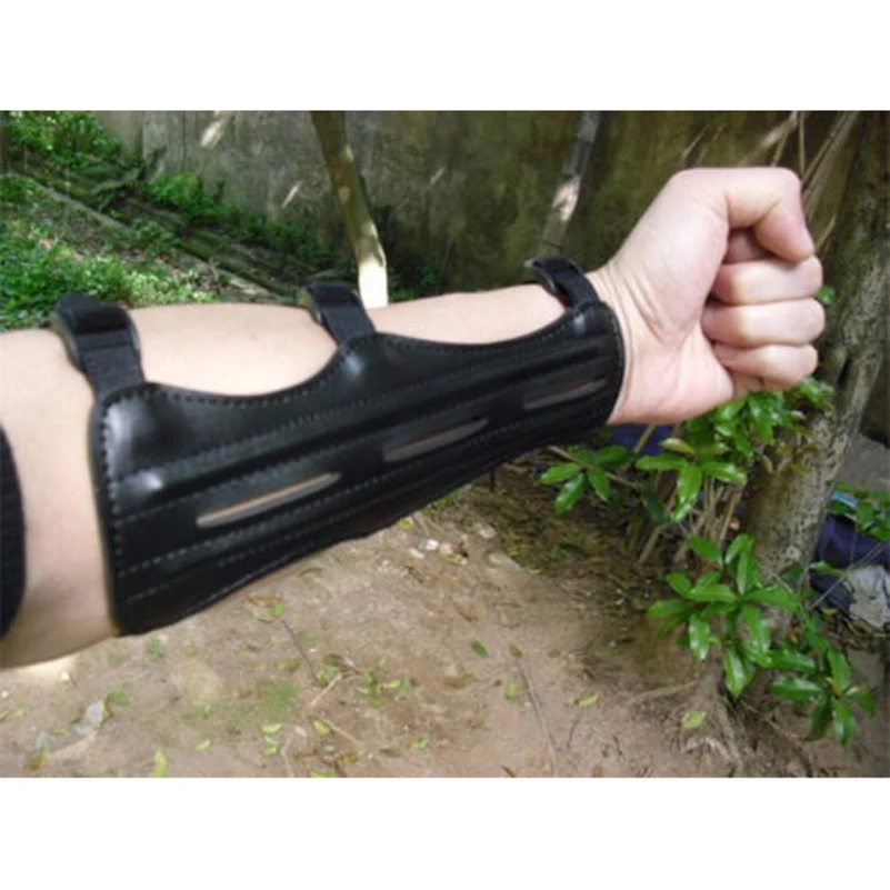 Prix pour Noir 9 pouces Longueur Avec 3 Sangle PU En Cuir Tir Tir À L'arc Bras Garde Protection Safe Guard Avec 2 Tiges Prix pour Noir 9 pouces Longueur Avec 3 Sangle PU En Cuir Tir Tir À L'arc Bras Garde Protection Safe Guard Avec 2 Tiges
