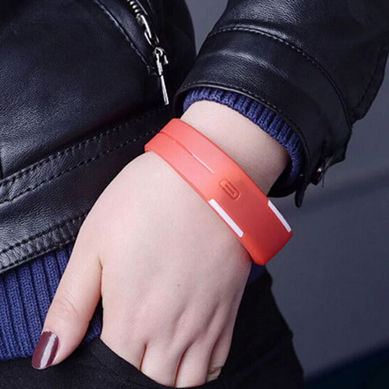 Simple Men Women Smart Watches Fashion Sports Outdoor Fitness Clock Shellhard Silicone Band LED Display Touch Digital Wristwatch