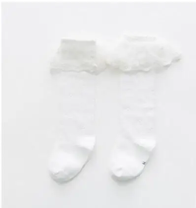 Летние дышащие носки для маленьких девочек; кружевные носки до колена для новорожденных; длинные милые гетры для новорожденных; Infantile - Цвет: white