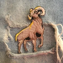 1 PIC 5,5*6,8 см Коза вышивка нашивка на одежду аксессуары Ковбойское Пальто футболка украшение отверстие Аппликация DIY(China)