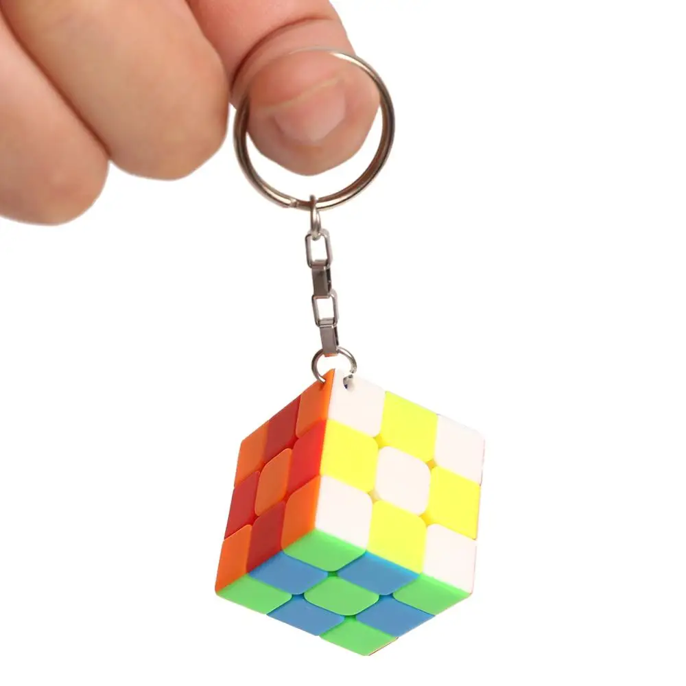 

2019 New Arrivals Z Key Chain Mini 3x3 Magic Cube Creative Cube Hang Decorations - Colorful