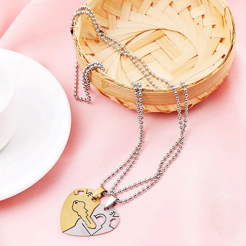 

New Valentine's Day Couple Necklace Set For Lover Girlfriend Best Friend Gift Set Key Heart Necklace Paired Pendants Jewelry