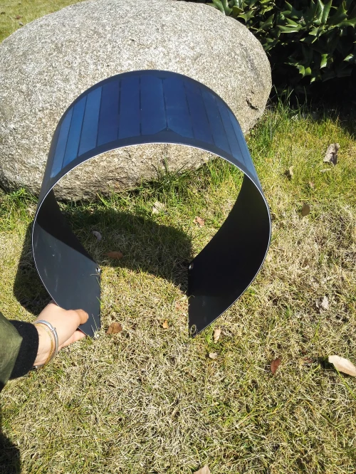 

17V 20W Soft Flexible Solar Panel with Controller For 12V battery Mono Motorhomes Cars Solar Charger 800*150*3mm