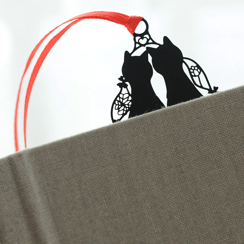 Metal Bookmark Black Cat Book Holder for Book Paper Gift