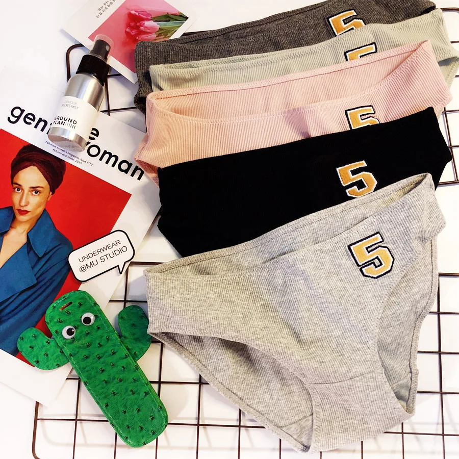 Sports Cute Simple Letter Number 5 Pure Cotton Threaded Lady's Mid-waist Triangular Underwear