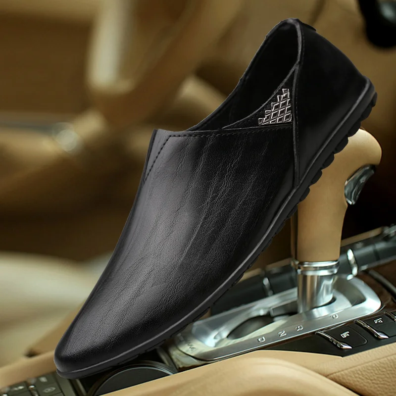 

Shoes Men Loafers Soft Moccasins Genuine Leather Men Casual Shoes 2019 Flats Gommino Driving Shoes Male Shoes Adult Footwear C4