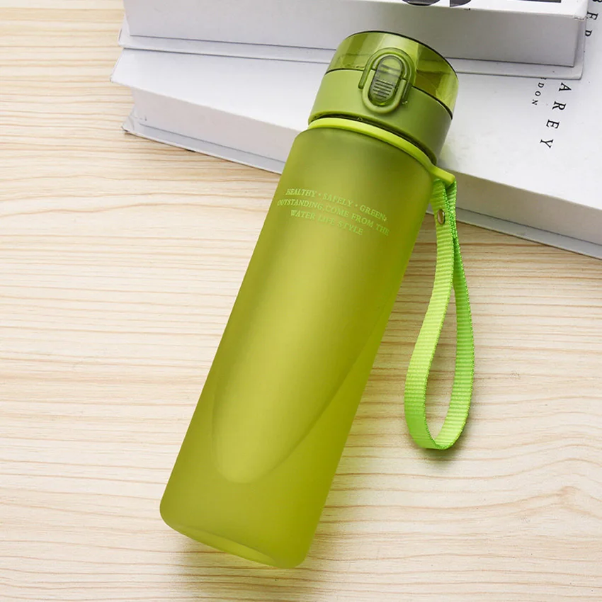 LIYIMENG 400ml 560ml Plastic Water Bottle Flip Top Lid Design BPA Free Leak Proof Portable Outdoor Sports Bottles A1