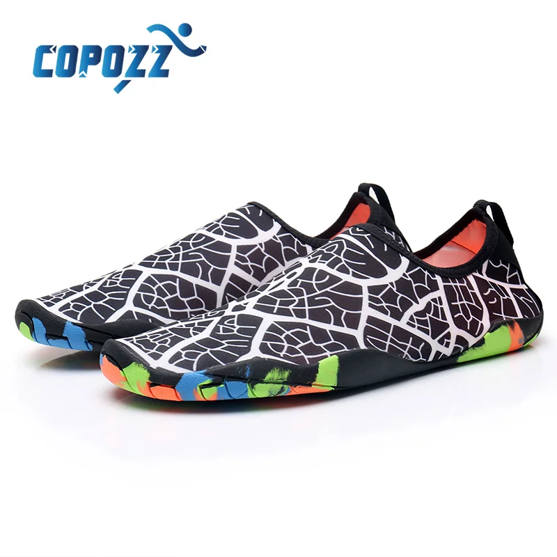 

Swimming Water Shoes Men Women Camping Sea Beach Shoes Adult Unisex Slippers Soft Walking Couple Shoes sneakers waterschoenen