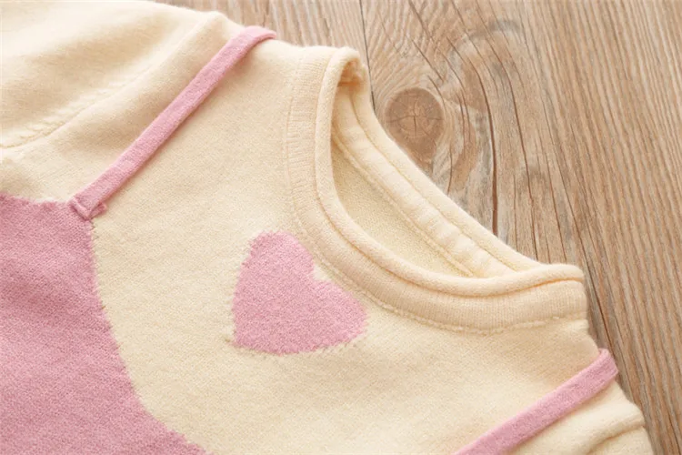 Fanfiluca Toddler Girls Sweaters Fake two Piece Heart  Outerwear Children Round Collar Pullovers Baby Girl Cotton Knit Sweaters0005