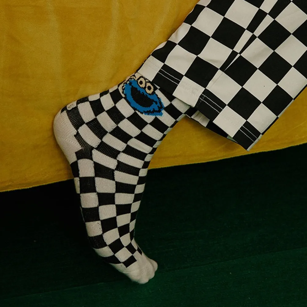 Серия «Улица Сезам», японские хлопковые носки, Милые Носки с рисунком для девочек, носки в стиле Харадзюку, носки в черно-белую клетку - Цвет: E