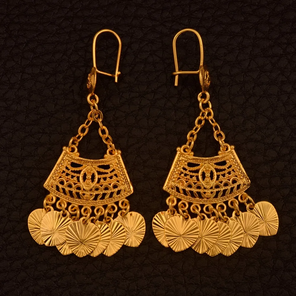 

Anniyo Classic Earrings of Gold Color,Dubai Trendy Jewelry Gifts With Heart New Style #110306