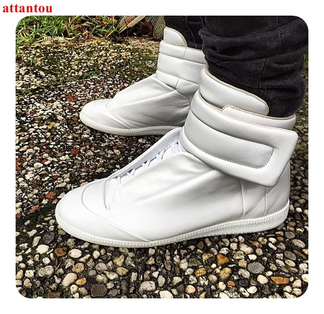 white flats men