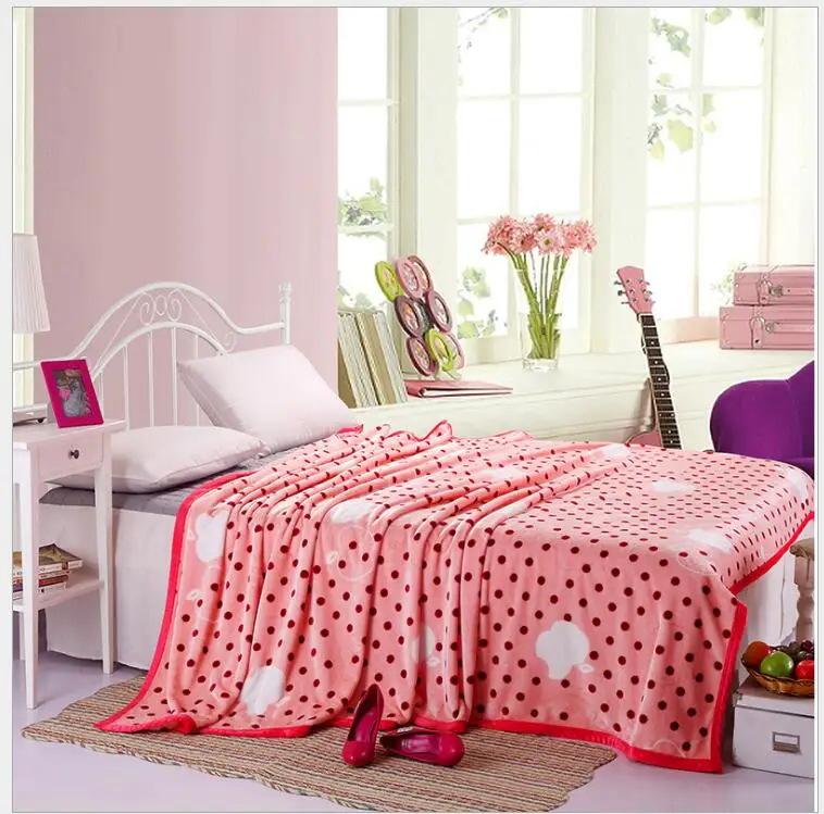 

1 Piece Flannel Soft Blanket Plush Air Conditioning Blankets Bedding Throws Winter Warm Bedsheet Sofa Cover Star Stripe Design