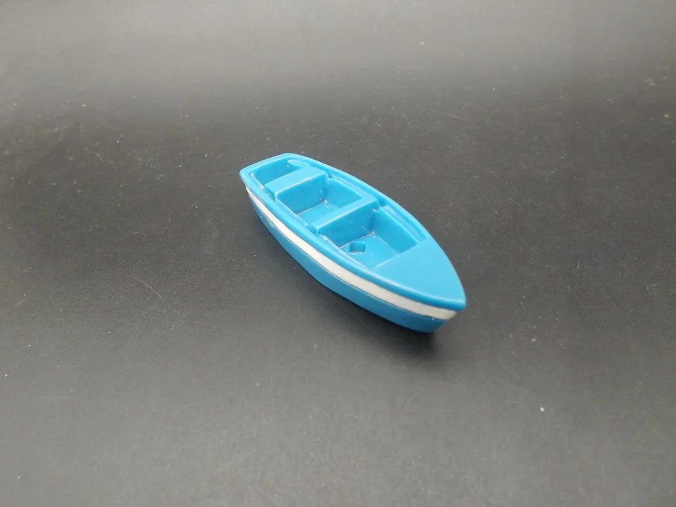 Tiny-B103-Boat (9)