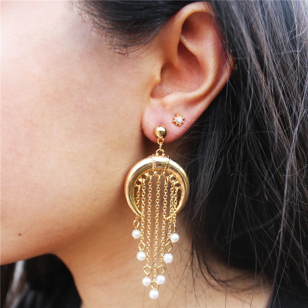 

FASHION JEWELRY GOLD COLOR PLATING PEARL WITH CHAIN TASSEL IN HORN DROP EARRINGS FOR WOMEN GIRL