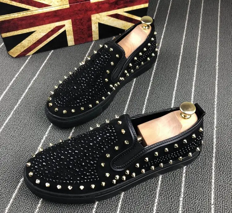 De Rivets Rouge chaussures Spike rouge Appartements Mode 2019 Mocasines Noir Crin Chaussures Zapatos Rivet Mocassins clouté Noir Hombre Designer Hommes EAvnq