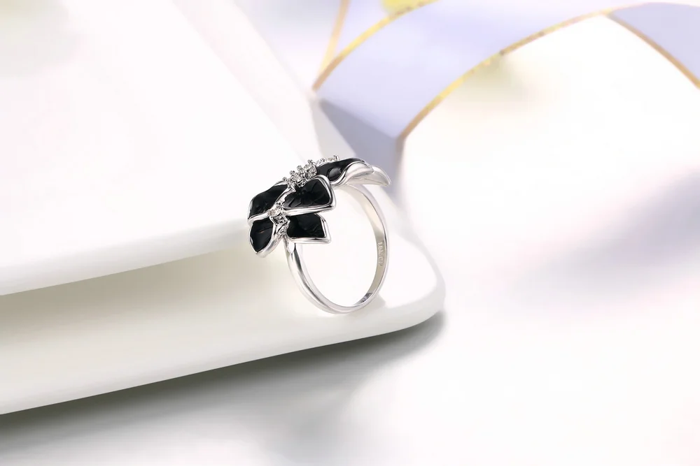 R679- (11)
