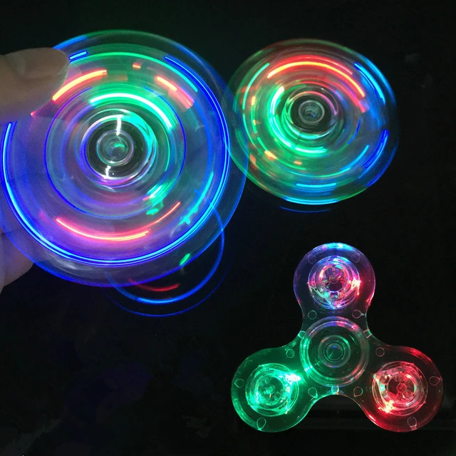 Светсветодио дный ящийся светодиодный свет Fidget Spinner ручной Спиннер спиннеры-мячики светящийся в темноте свет EDC Figet Spiner Бэтмен палец снятие стресса игрушки