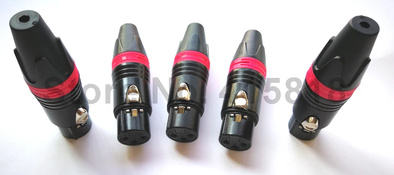 XLR-003 Female (1)