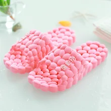 Summer lovers bathroom shower leaking massage summer slip heavy-bottomed men and women home interior plastic sandals and