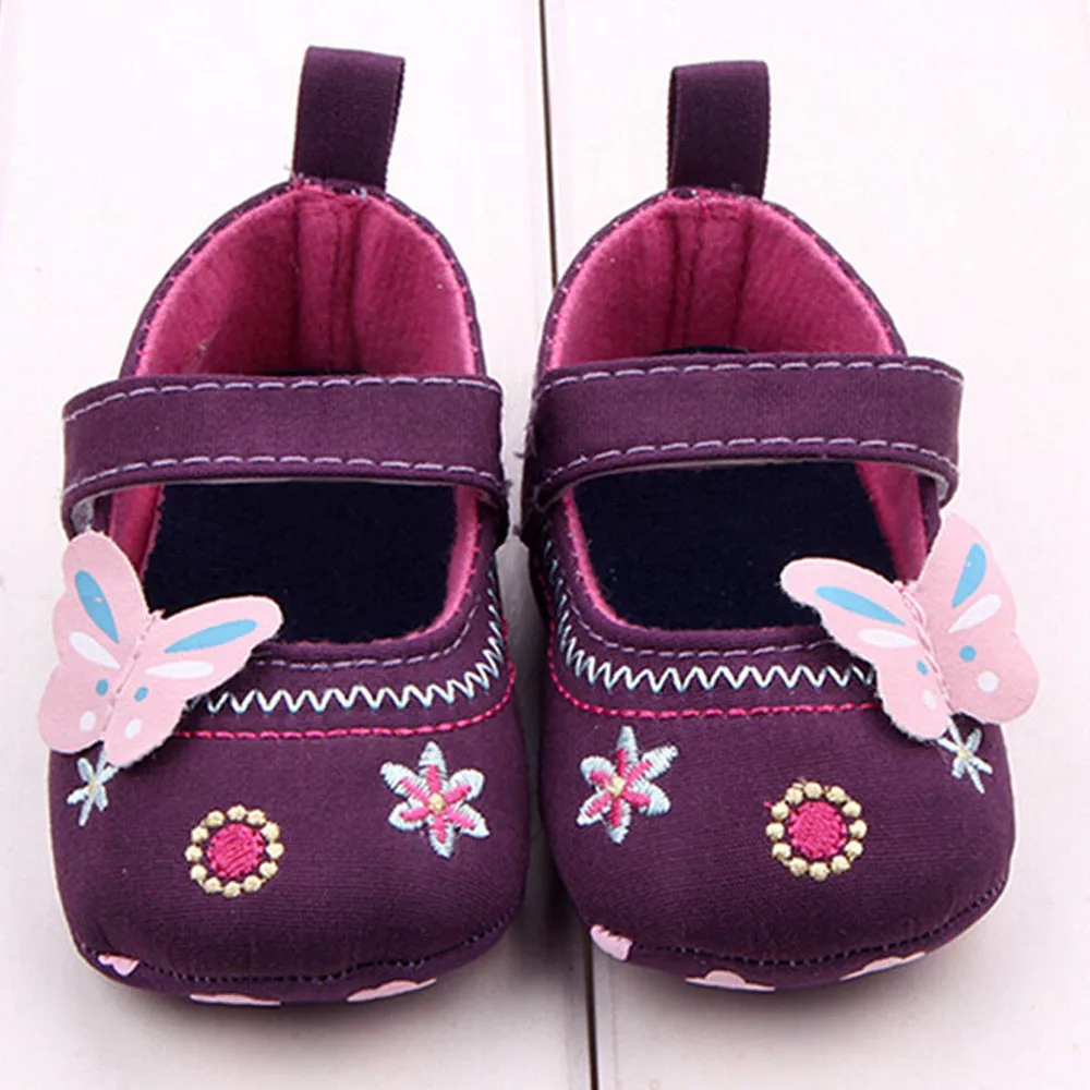 Милая модная удобная обувь для малышей с вышитой бабочкой; модная детская обувь с бабочкой на мягкой подошве; обувь для малышей; F5