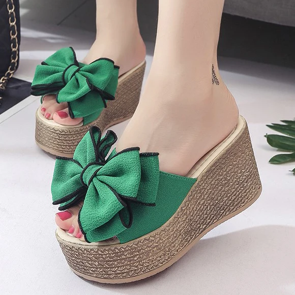 womens wedge clogs