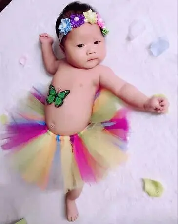 foto de bebe com saia de tule