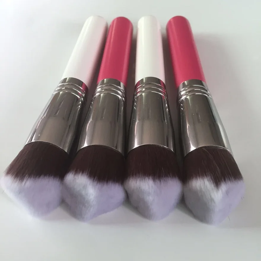 FEMEQI 3D/4D triangle single makeup brush Dense Foundation Concealer Highlight Sculpt Contour