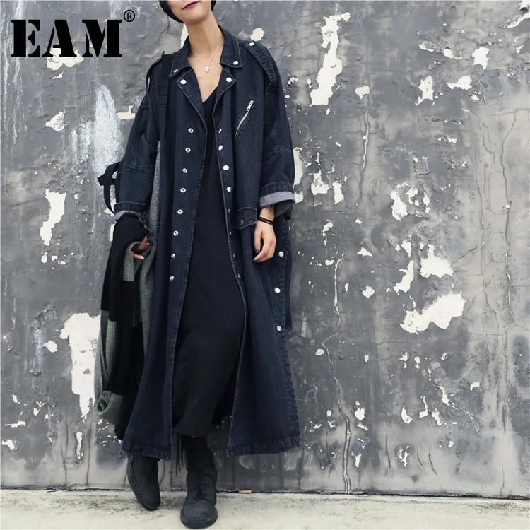 

[EAM] 2019 Spring New Oversize Jacket Buttons Single Breasted Irregular Stitching Hem Ladies Fashion Denim Windbreaker BA8