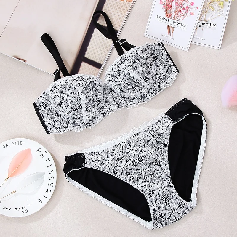

Women Lace Floral Thin Padded Bra set Lingerie +Underwear set