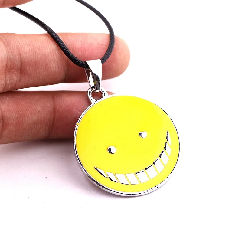 

Anime Assassination Classroom Korosensei Pendant Necklace Yellow Ansatsu Kyoushitsu Koro Shiota Akabane Cosplay Weapons Necklace