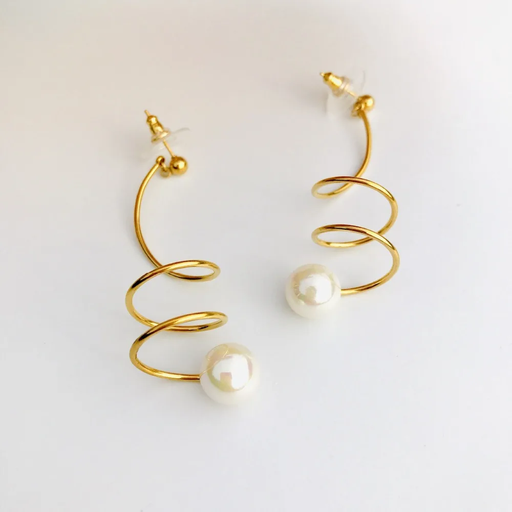 

Spiral Copper Wire Simulated Pearl Geometric Circle Curve Spring Drop Earrings Gold Color Women Female Party Xmas Gift