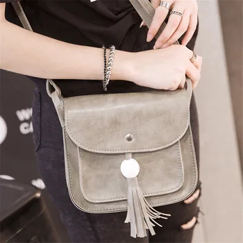 

022719 new hot lady small flap bag female mini tassel messenger bag