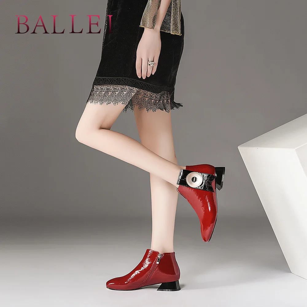 

Luxury Woman Winter Fashion Ankle Boots Vintage Patent Leather Square Heel Soft Heel Shoes Solid Buckle Elegant Boot B140
