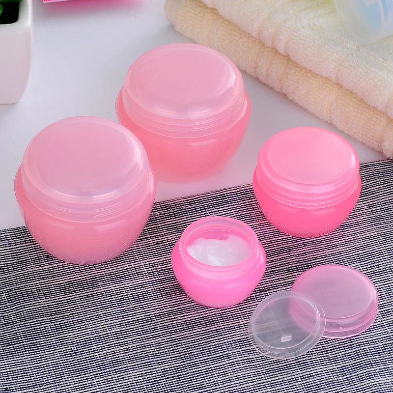 

Travel, portable cosmetics,, bottle filling, cream, packing boxes, plastic , trial loading, small bottles.5176