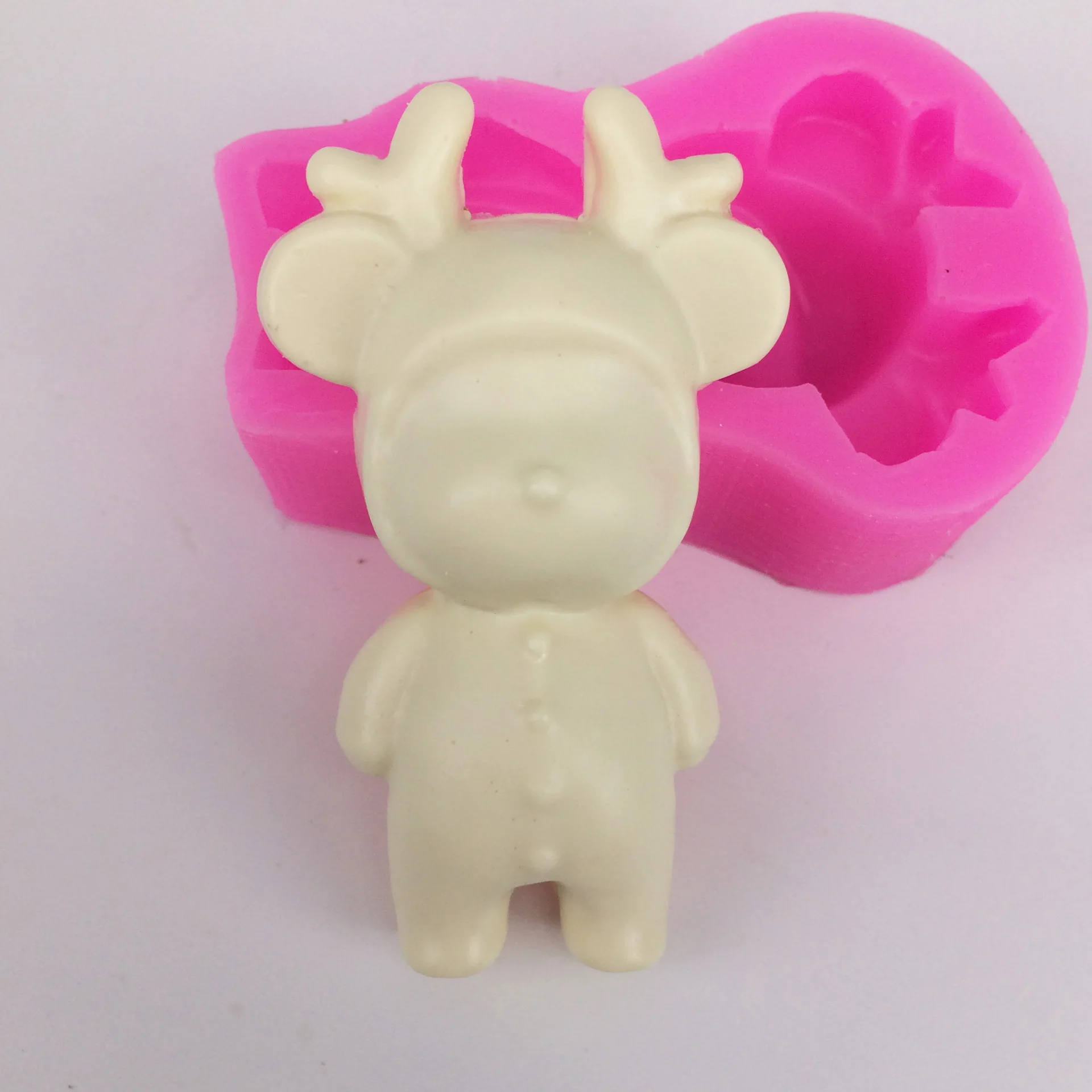 

Soap Making Silica Mold Aromatherapy Gypsum Decorating Craft Mould DIY 3D Animal Dear Soap Making Silicone Soap Molds