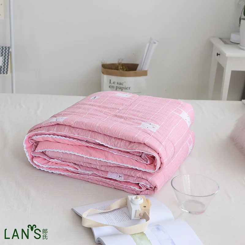 2017 Super Soft Elegant Pink Washable Cotton Summer Duvets Lace Edge