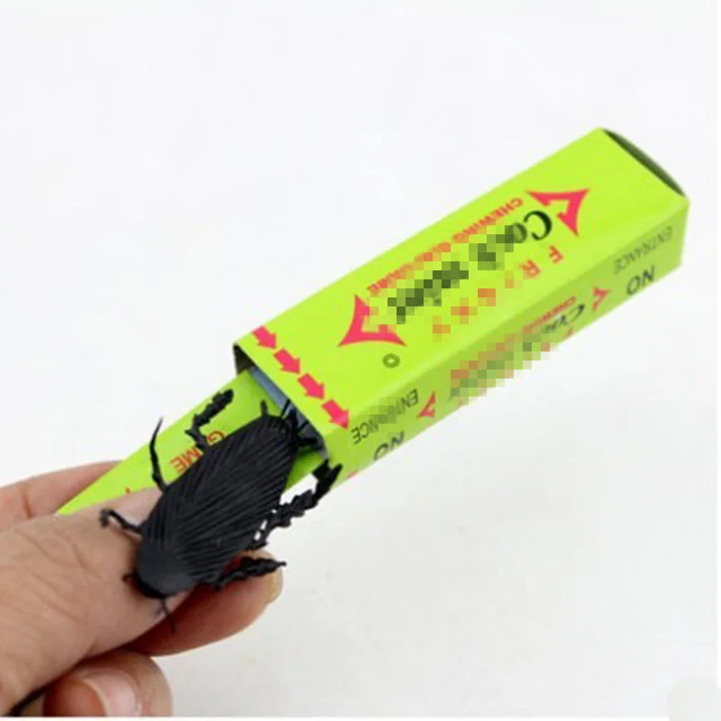 

Funny Gadgets Soft Pvc Plastic Scared Chewing Gum Cockroach Simulated Children Halloween Replica Practical Jokes Scared Toy