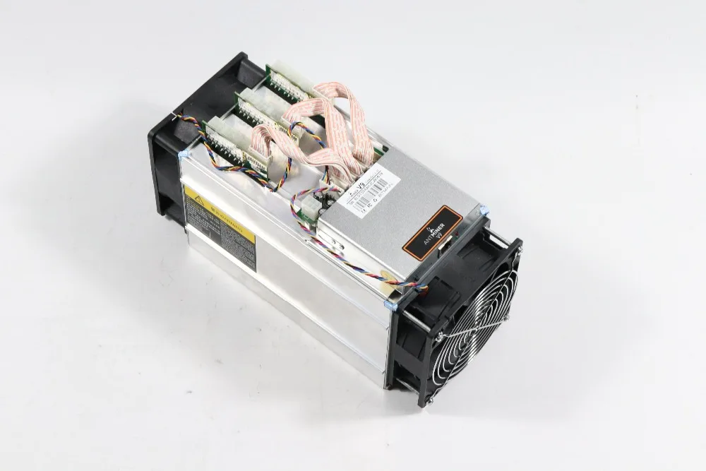 Новинка Майнер для биткоинов YUNHUI AntMiner V9 4TH/S BTC Asic лучше чем Antminer S5 S7 T9 + S9 S9i WhatsMiner M3