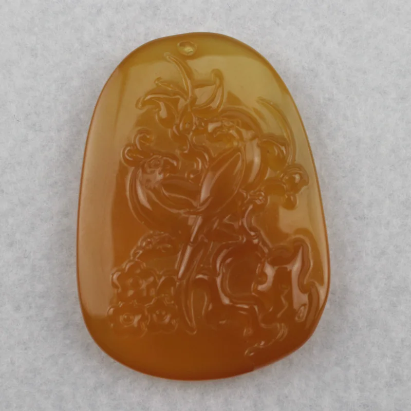 

Natural Yellow agat carnelian Pendant Natural Stone Necklaces Pendants Carved Birds For Woman Free Necklace Free Shipping