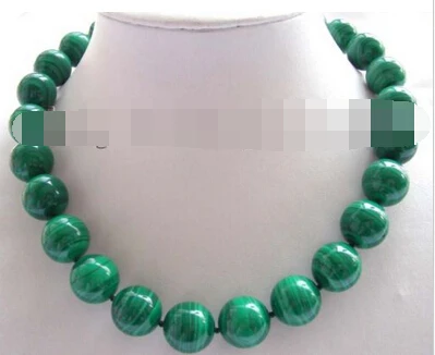 

Miss charm Jew1956 Natural 16mm Green Round Malachite Necklace 14k