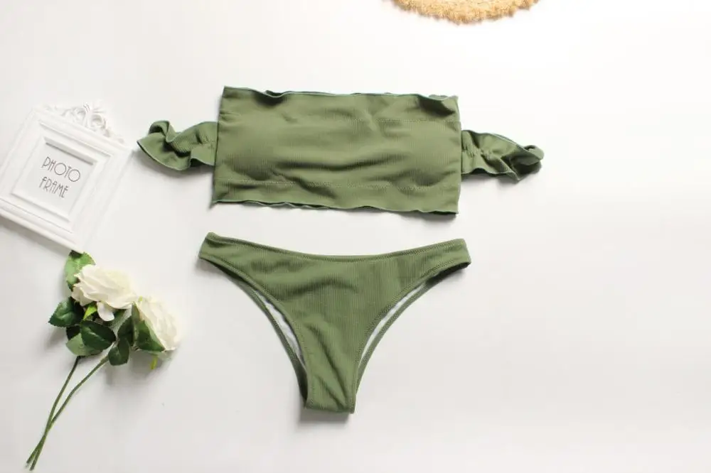 

Ruffles Bra Set Black WHite Yellow Solid Color Homewear