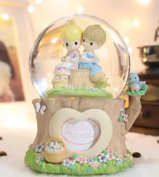 

SHUN Great creative crystal ball music box travel fantasy