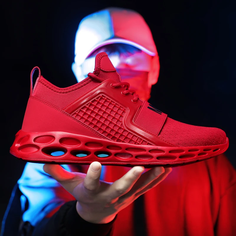 

New Athletic Sneakers For Men Breathable Mesh Men Sport Shoes Outdoor Super Light Running Shoes for Men 35