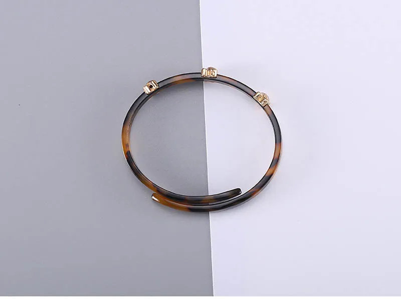 SL00106-8 (6)