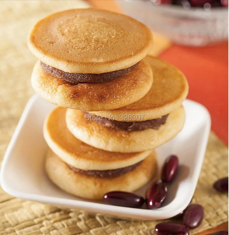 

Japan dorayaki causeway burn snacks dessert snacks for breakfast Filled a small pancake cake Ube/red bean 288gX2bags